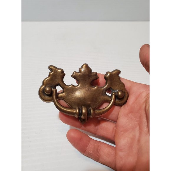Vintage Salvaged metal Chippendale Batwing Drawer Pull Centre Mounting H… - Picture 2 of 10